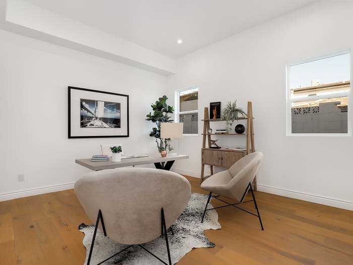 3BAB5A4B-F4CA-4C46-92CE-7FAB0BA7A1A2